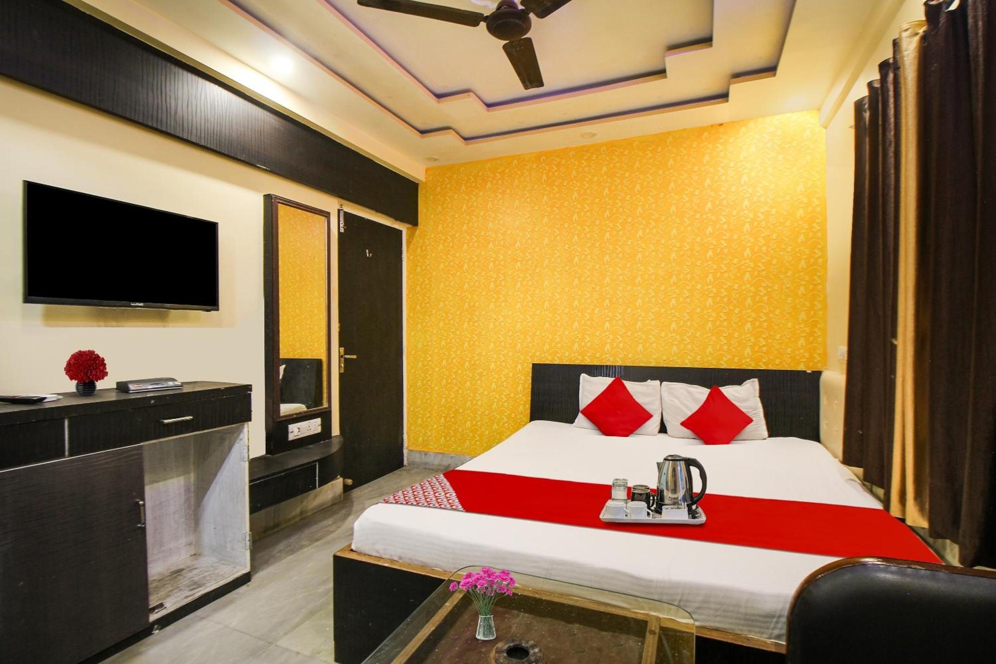 Hotel O Ecopark Guest House Calcutta Eksteriør billede